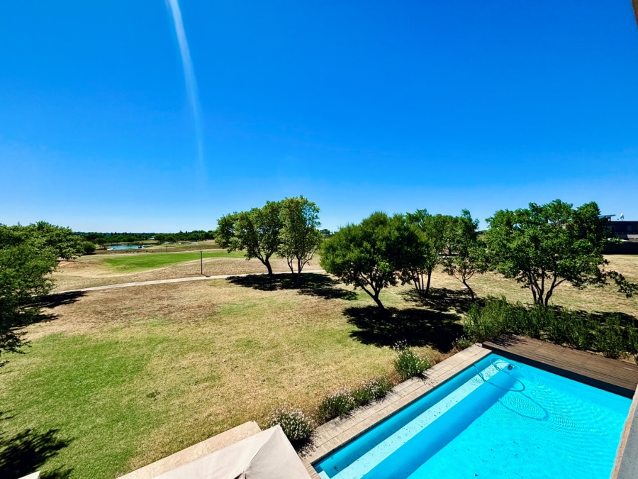 5 Bedroom Property for Sale in Waterford Golf and River Estate Free State